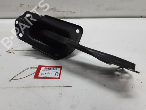 Højre bagtil bærearm TOYOTA CAMRY (_V7_, _VA7_, _VH7_) 2.5 Hybrid (AXVH71) (208 hp) 32247605