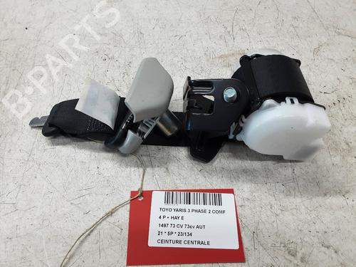 Cinturón de seguridad trasero central Cinturón de seguridad trasero central TOYOTA YARIS (_P13_) 1.5 Hybrid (NHP130_) (101 hp) 33872295 33872295