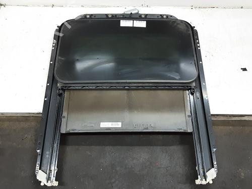 sunroof-vw-golf-vi-5k1-2008-2009-2010-2011-2012-2013-2014-39055886 main image