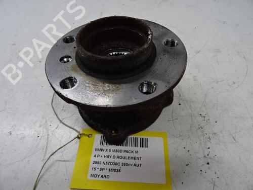 Used Right rear steering knuckle Right rear steering knuckle BMW X5 (F15, F85) M 50 d (381 hp) 39053485 39053485