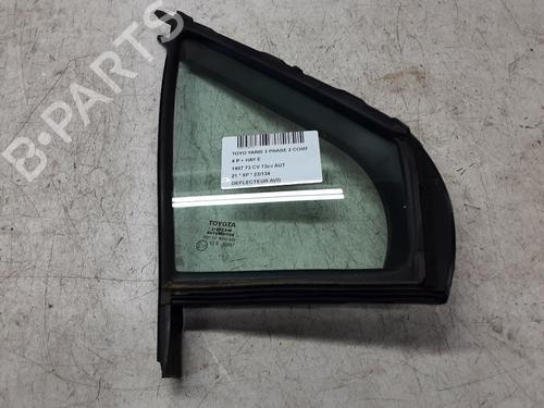 Dør rude højre foran Dør rude højre foran TOYOTA YARIS (_P13_) 1.5 Hybrid (NHP130_) (101 hp) 33872219 33872219