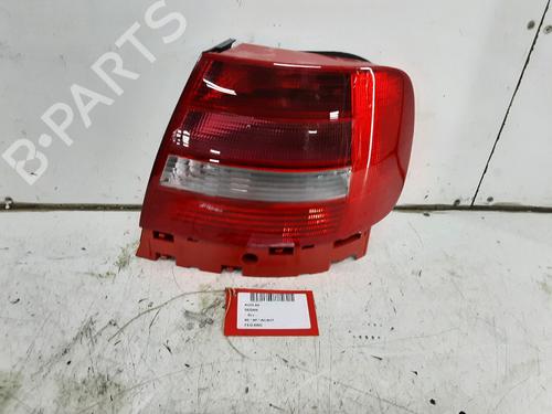 Rückleuchte Rechts für AUDI A4 B5 (8D2) 1.6 (100 hp) 31823389