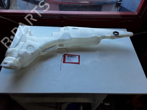 Windscreen washer tank FORD FOCUS I (DAW, DBW) 2.0 16V XS4113K163BH
