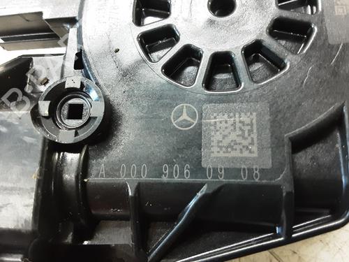 Right rear window motor MERCEDES-BENZ A-CLASS (W177) A 250 e (177.086) | BP33007745E22 - Image 2