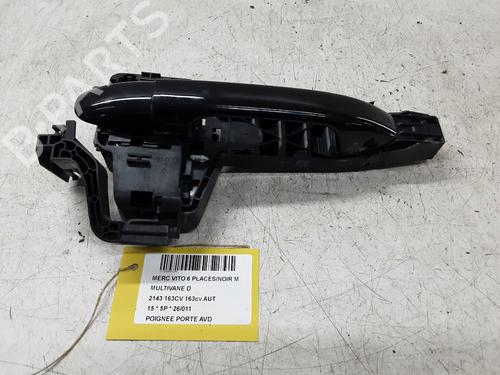 Used Front right exterior door handle Front right exterior door handle MERCEDES-BENZ V-CLASS (W447) V 220 CDI / d (447.811, 447.813, 447.815) (163 hp) 39889432 39889432