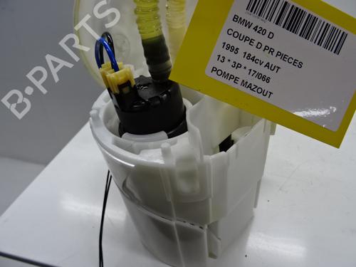 Used Fuel pump BMW 4 Coupe (F32, F82) 420 d (184 hp) 20273120