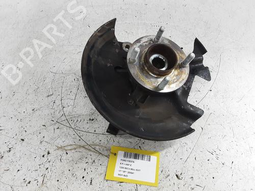 Used Right front steering knuckle Right front steering knuckle FORD FIESTA VI (CB1, CCN) 1.25 (82 hp) 39063633 39063633