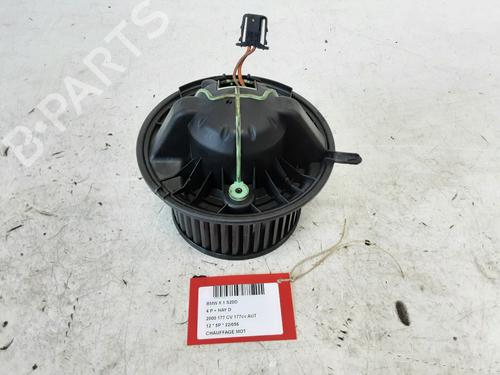 Used Heater blower motor Heater blower motor BMW X1 (E84) sDrive 20 d (177 hp) 33439566 33439566