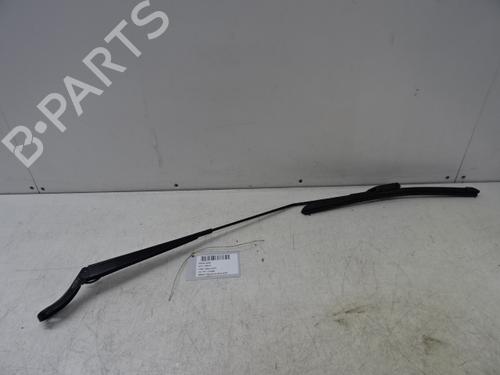 Used Front windshield wiper arm PEUGEOT 2008 I (CU_) 1.6 VTi (120 hp) 29314410