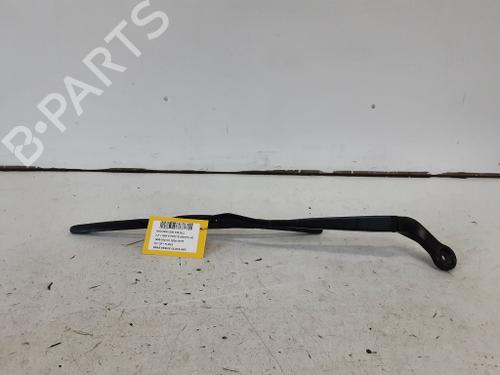 Used Front windshield wiper arm Front windshield wiper arm MINI MINI (F56) One (102 hp) 40437509 40437509