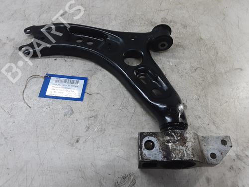 Used Left front suspension arm Left front suspension arm 39058475 39058475