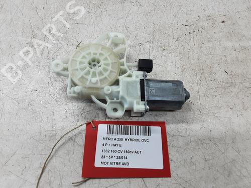 Used Right front window motor MERCEDES-BENZ A-CLASS (W177) A 250 e (177.086) (218 hp) 33007746