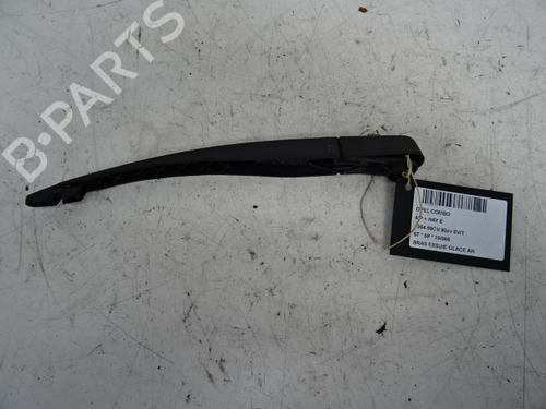Used Rear windshield wiper arm Rear windshield wiper arm 39053815 39053815