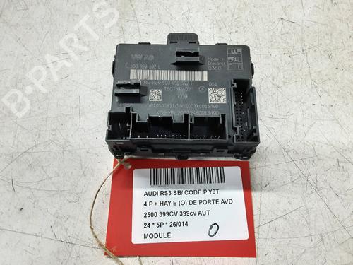 Used Control unit Control unit AUDI A3 Sportback (8YA, 8YF) RS3 TFSI quattro (400 hp) 33678202 33678202