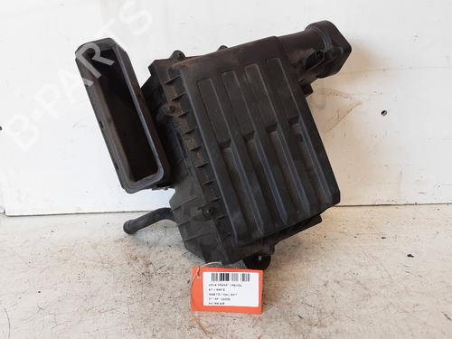 Used Air filter box Air filter box 39056269 39056269