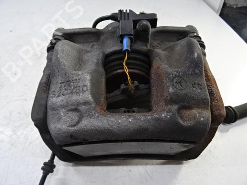 right-front-brake-caliper-mercedes-benz-cla-coupe-c117-cla-220-cdi-d-117303-a24618-2013-2014-2015-2016-2017-2018-2019-20270706 main image