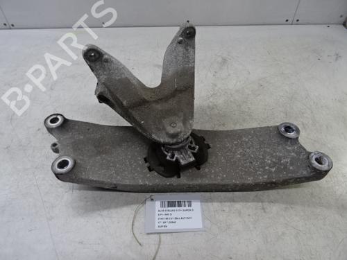 gearbox-mount-alfa-romeo-stelvio-949_-2016-39051052 main image