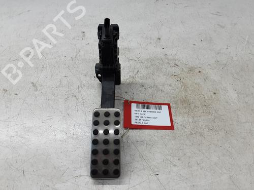 Pedal Pedal MERCEDES-BENZ A-CLASS (W177) A 250 e (177.086) (218 hp) 33007777 33007777