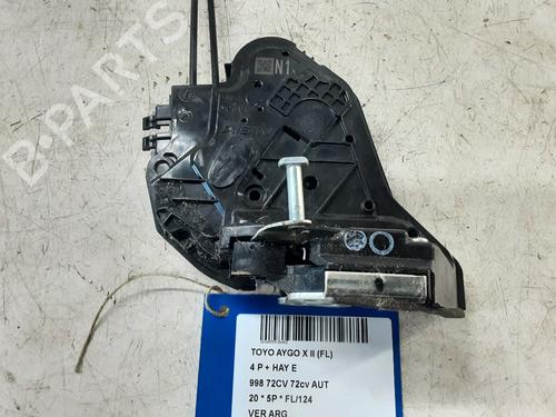 rear-left-lock-toyota-aygo-_b4_-2014-32245574 main image