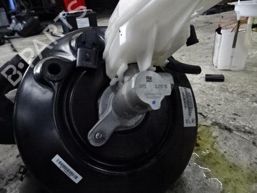 Used Brake master cylinder BMW 2 Active Tourer (F45) 216 d (116 hp) 20271942