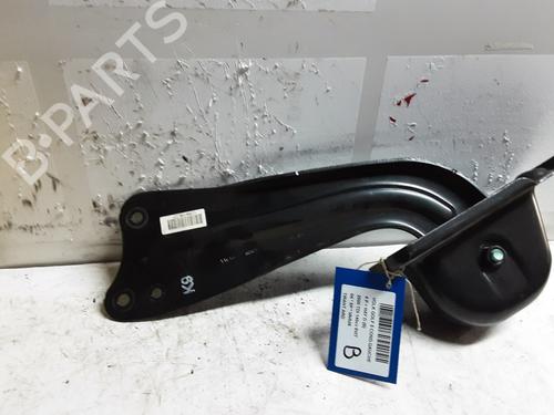 Right rear suspension arm VW GOLF V (1K1) 2.0 TDI 16V | BP22176542M15 