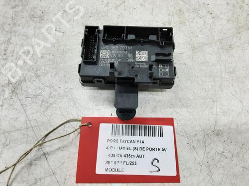 Used Control unit Control unit PORSCHE TAYCAN (Y1A) Electric (Y1AAA1, Y1AAI1) (408 hp) 32382742 32382742