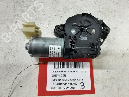 Moteur du toit ouvrant VW PASSAT B8 Variant (3G5, CB5) 1.6 TDI (120 hp) 28472717