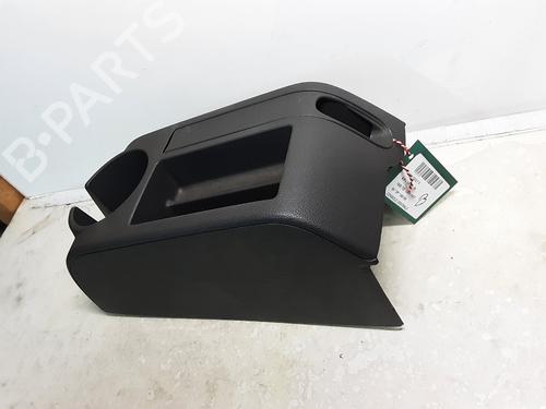 Used Middle console Middle console 23503792 23503792