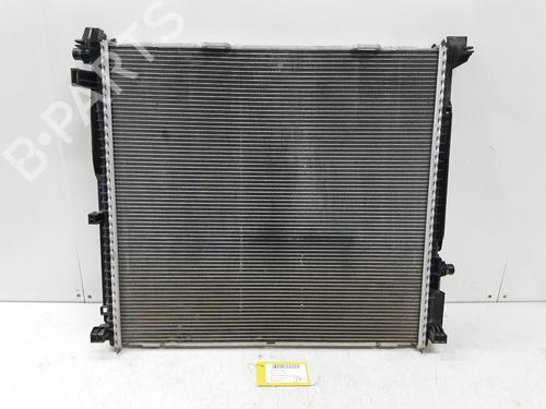 Used Water radiator Water radiator 39059572 39059572