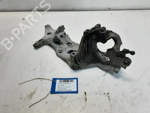 Używane Wspornik / Uchwyt SEAT LEON (5F1) 1.6 TDI (115 hp) 32245984