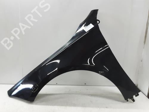 Forskærm venstre MERCEDES-BENZ A-CLASS (W177) A 250 e (177.086) (218 hp) 33007739