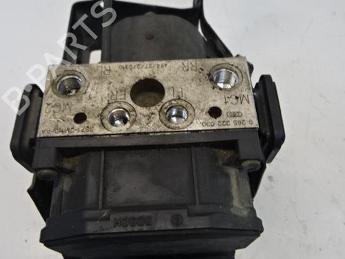 ABS Bremseaggregat FORD MONDEO III (B5Y) 2.0 16V TDDi / TDCi (115 hp) 20275310