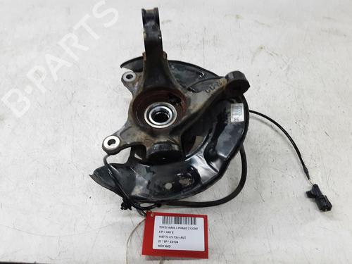 Used Right front steering knuckle Right front steering knuckle TOYOTA YARIS (_P13_) 1.5 Hybrid (NHP130_) (101 hp) 33872165 33872165