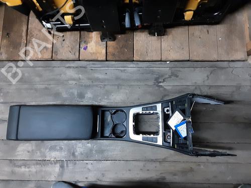 Used Middle console VW PASSAT CC B6 (357) 2.0 BlueTDI (143 hp) 23503801