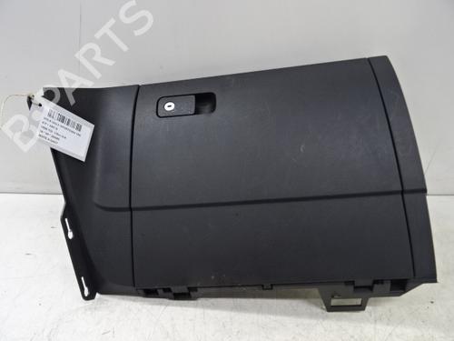 Porta-luvas Porta-luvas VW GOLF SPORTSVAN VII (AM1, AN1) 1.6 TDI (110 hp) 39056326 39056326