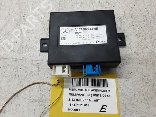 Used Control unit Control unit MERCEDES-BENZ V-CLASS (W447) V 220 CDI / d (447.811, 447.813, 447.815) (163 hp) 39889418 39889418