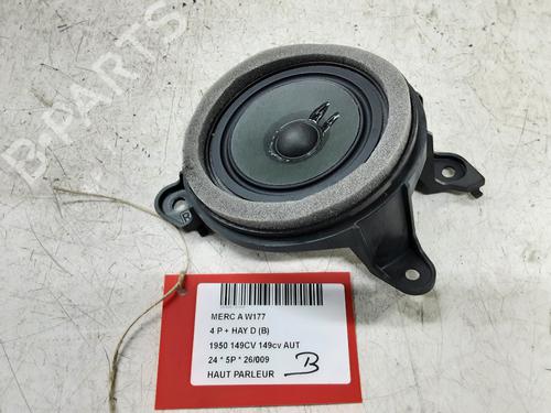 Used Speaker Speaker MERCEDES-BENZ A-CLASS (W177) A 200 d (177.012) (150 hp) 33247636 33247636