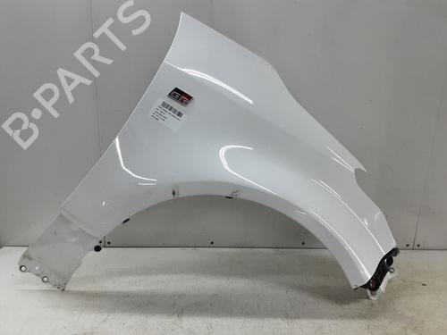 right-front-fenders-toyota-yaris-_p21_-_pa1_-_ph1_-2020-32243138 main image