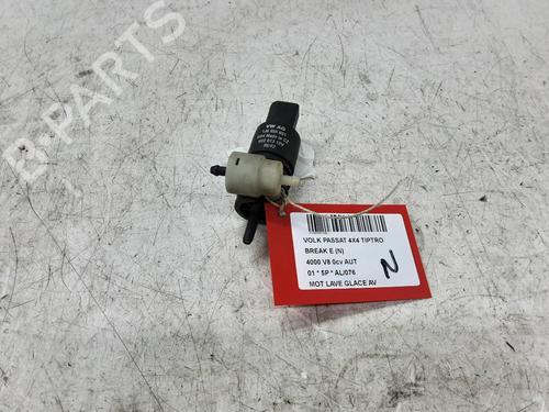 Pompe de lave-glace VW PASSAT B5.5 Variant (3B6) 2.5 TDI 4motion (150 hp) 20288067