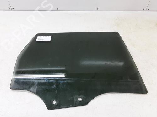 rear-right-door-window-audi-q2-gab-gag-2016-39051705 main image
