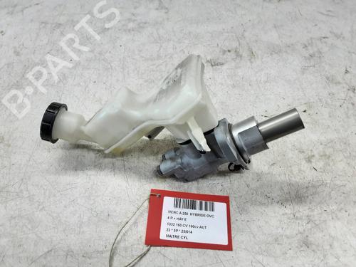 Used Brake master cylinder Brake master cylinder 33030455 33030455