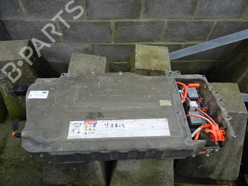 Batteri TOYOTA YARIS (_P21_, _PA1_, _PH1_) 1.5 (MXPA11) (125 hp) 32247220