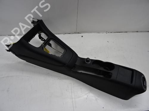 Used Middle console Middle console 39056070 39056070