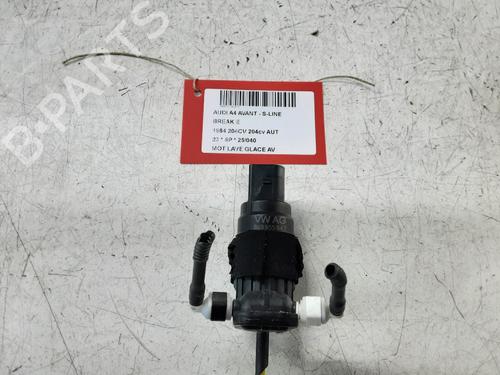 Used Washer pump Washer pump AUDI A4 B9 Avant (8W5, 8WD) 40 TFSI Mild Hybrid (204 hp) 32011568 32011568