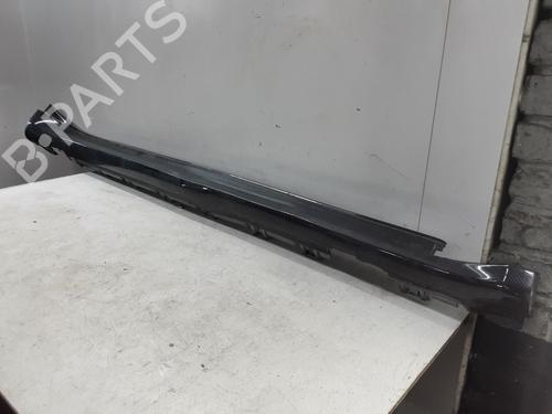 Used Door moulding trim Door moulding trim PORSCHE TAYCAN (Y1A) Electric (Y1AAA1, Y1AAI1) (408 hp) 32382747 32382747