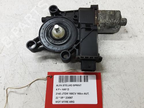 Used Left rear window motor Left rear window motor ALFA ROMEO STELVIO (949_) 2.2 D (949.AXC1A) (190 hp) 22176801 22176801