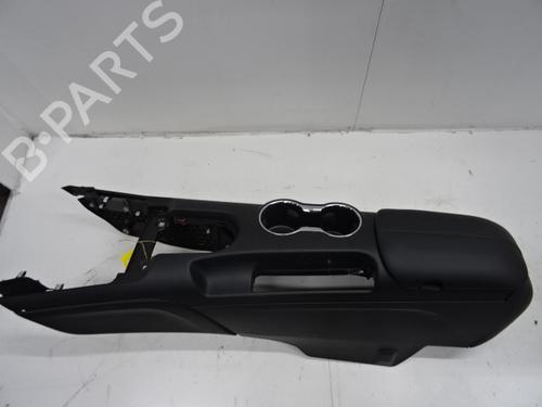 Used Middle console Middle console 39056051 39056051