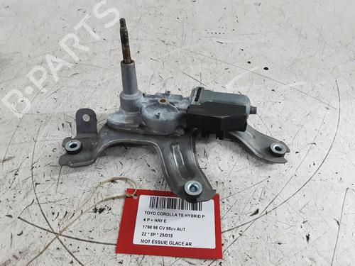 Used Rear wiper motor Rear wiper motor TOYOTA COROLLA Saloon (_E21_) 1.8 VVTi Hybrid (ZWE211, MZEA12) (98 hp) 31842293 31842293