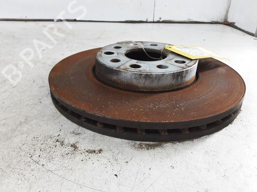 andre-vw-t-roc-a11-d11-2017-32243075 main image