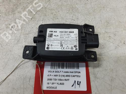 Used Control unit Control unit VW GOLF VII (5G1, BQ1, BE1, BE2) 2.0 TDI (150 hp) 28824407 28824407